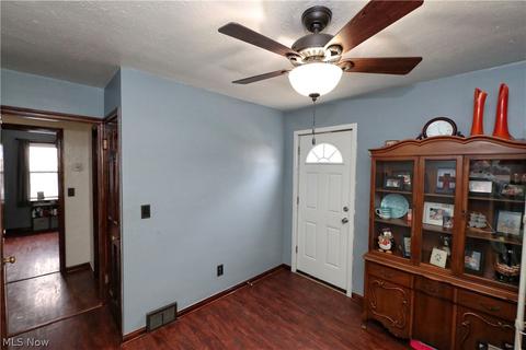 32728 Willowick Dr, Willowick, OH 44095 photo 15