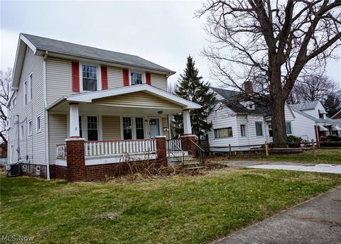 870 E 237th St, Euclid, OH 44123 photo 1