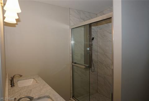 870 E 237th St, Euclid, OH 44123 photo 25