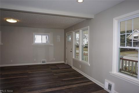 870 E 237th St, Euclid, OH 44123 photo 26