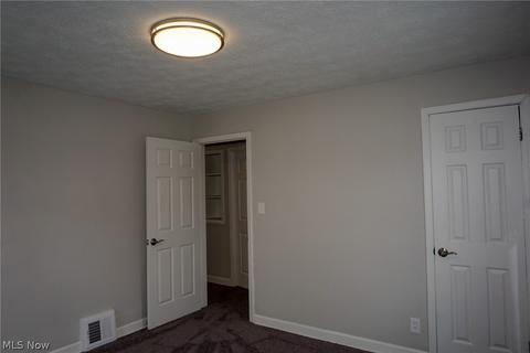 870 E 237th St, Euclid, OH 44123 photo 11