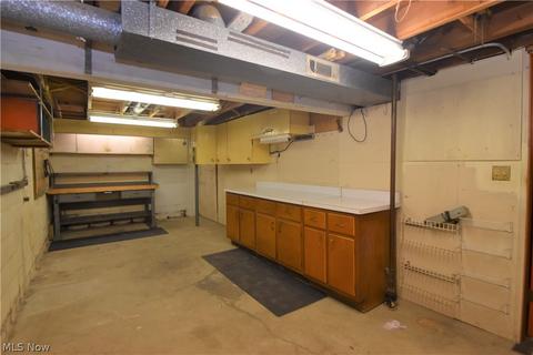 2100 E 42nd St, Lorain, OH 44055 photo 17