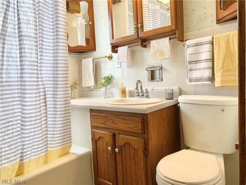 228 Samuel St, Elyria, OH 44035 photo 20