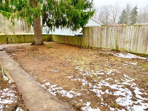 228 Samuel St, Elyria, OH 44035 photo 7
