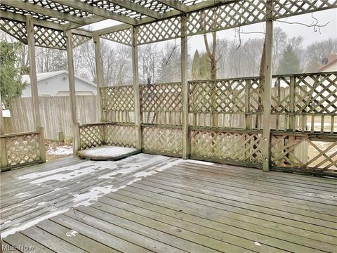 228 Samuel St, Elyria, OH 44035 photo 5