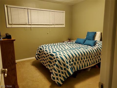 10649 Deborah Dr, Parma, OH 44130 photo 6