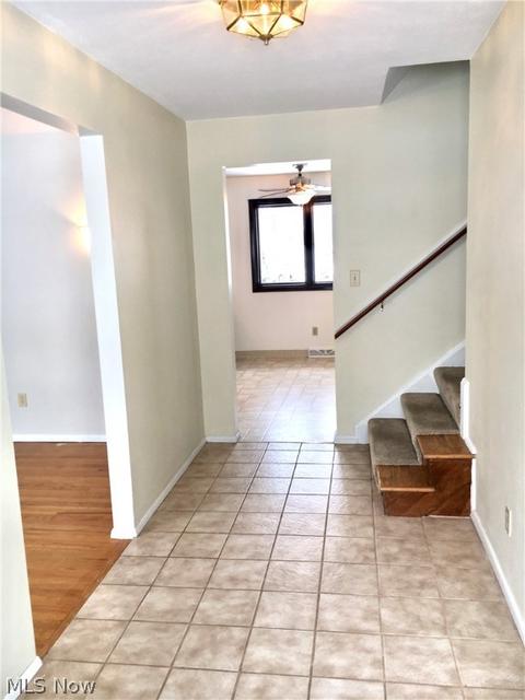 7613 E Linden Ln, Parma, OH 44130 photo 5