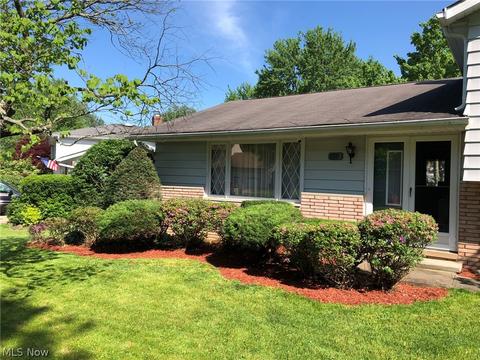7613 E Linden Ln, Parma, OH 44130 photo 19
