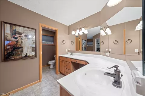 4820 Gate Post Ln, Kent, OH 44240 photo 17