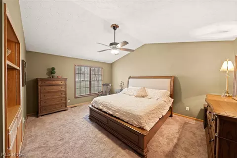 4820 Gate Post Ln, Kent, OH 44240 photo 15