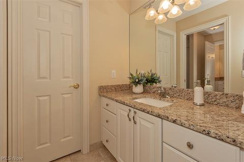 38235 Mcdowell Dr, Solon, OH 44139 photo 18