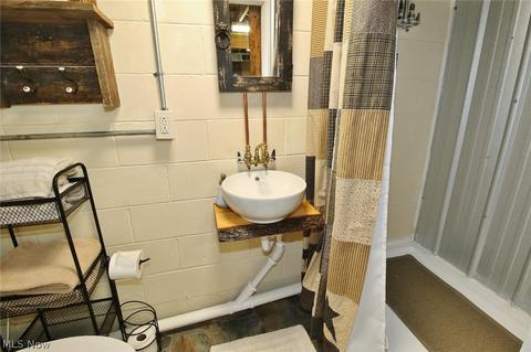 13070 Bottom Rd, Dresden, OH 43821 photo 16