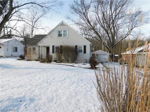 170 Jerrol Ct, Elyria, OH 44035 photo 1