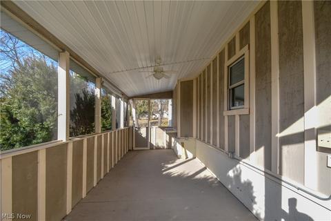 282 Oakview Ave, Struthers, OH 44471 photo 28