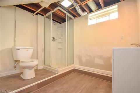 282 Oakview Ave, Struthers, OH 44471 photo 25