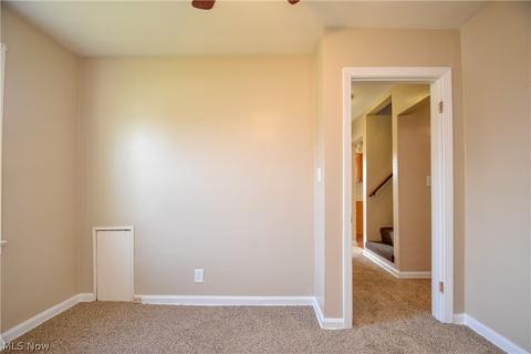 282 Oakview Ave, Struthers, OH 44471 photo 16