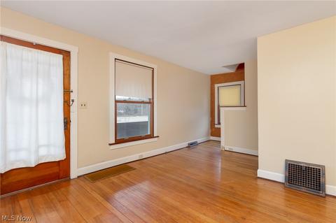 180 Sprague, Berea, OH 44017 photo 6