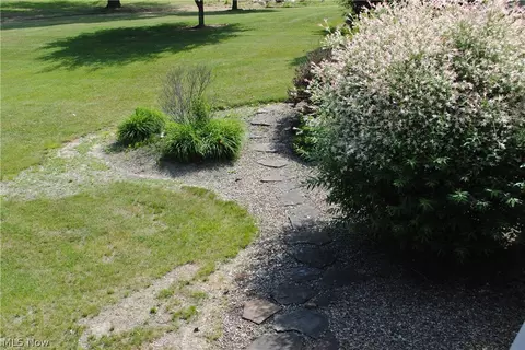 42270 Biggs Rd, Lagrange, OH 44050 photo 3