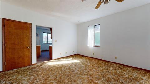 304 Walnut St, Belpre, OH 45714 photo 9