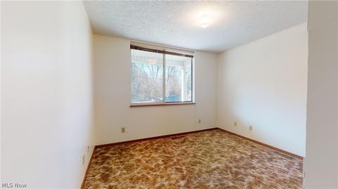 304 Walnut St, Belpre, OH 45714 photo 12