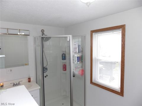261 Baldwin St, Wadsworth, OH 44281 photo 9