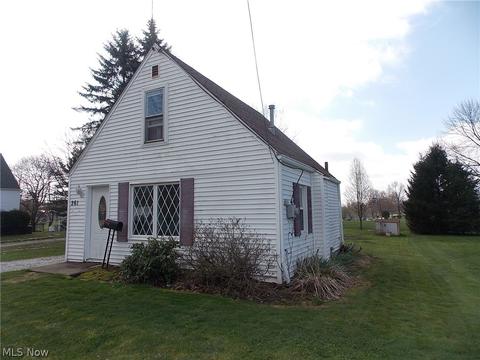 261 Baldwin St, Wadsworth, OH 44281 photo 2