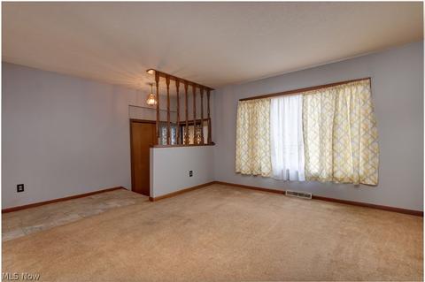 420 E 266 St, Euclid, OH 44132 photo 10