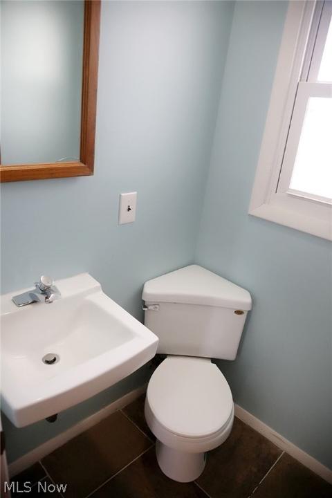 371 Longfellow St, Elyria, OH 44035 photo 10