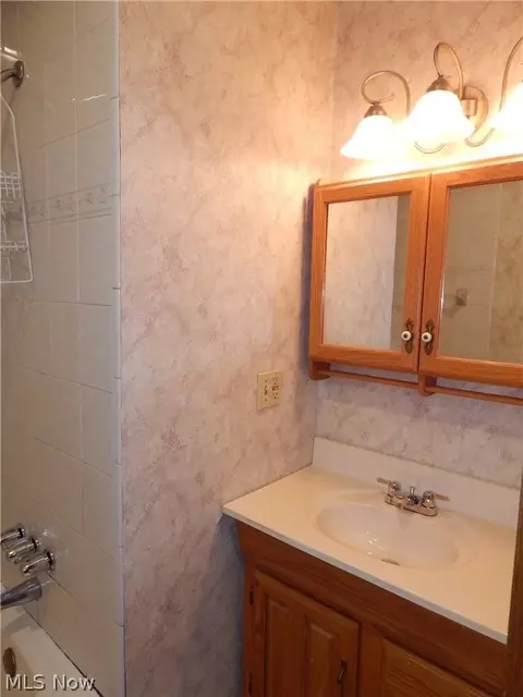 7246 Jackson St, Mentor, OH 44060 photo 13