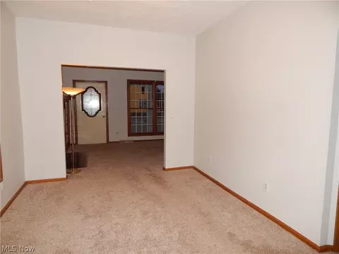 7246 Jackson St, Mentor, OH 44060 photo 6