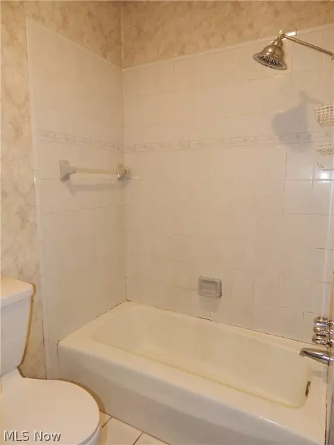 7246 Jackson St, Mentor, OH 44060 photo 14