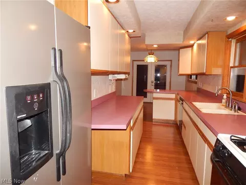 7246 Jackson St, Mentor, OH 44060 photo 8