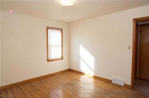 5415 Morningside Dr, Parma, OH 44129 photo 16
