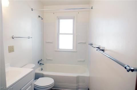 5415 Morningside Dr, Parma, OH 44129 photo 27
