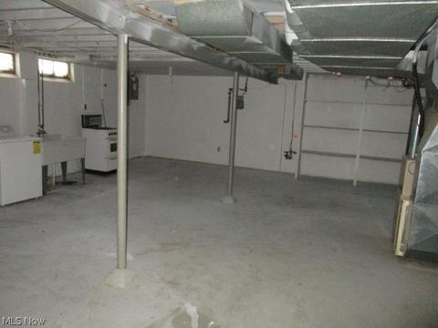544 Poland Ave, Struthers, OH 44471 photo 10