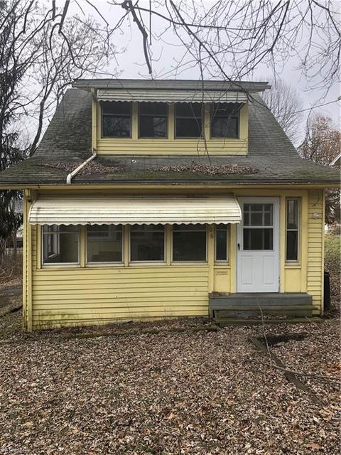 106 Perry St, Struthers, OH 44471 photo 1