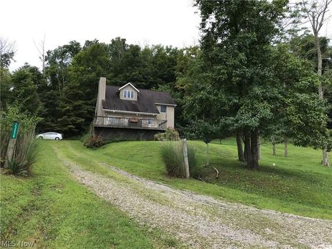 23029 Loop, Senecaville, OH 43780 photo 2