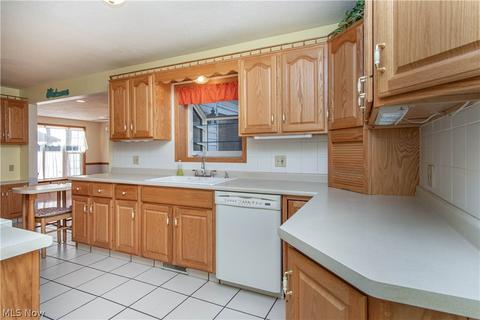 4995 4th St NW, Canton, OH 44708 photo 11