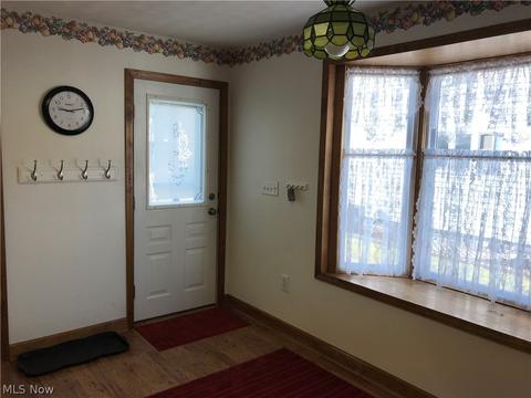 429 E 5th St, Dover, OH 44622 photo 10