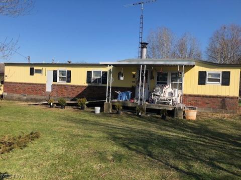 3428 Maple Rd, Jefferson, OH 44047 photo 1