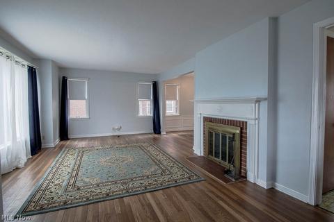 55 E 207th St, Euclid, OH 44123 photo 8