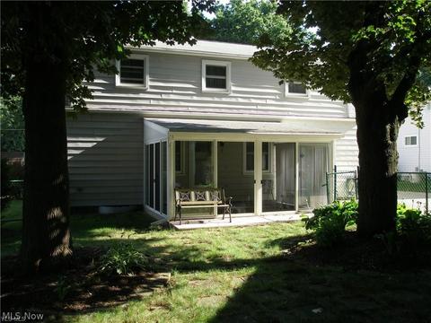 33 Pinehurst Rd, Munroe Falls, OH 44262 photo 6