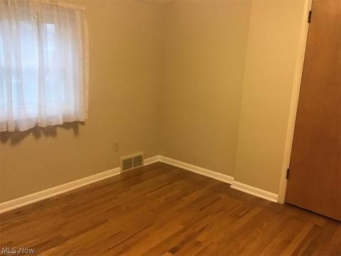 33 Pinehurst Rd, Munroe Falls, OH 44262 photo 13
