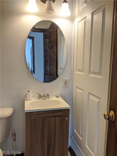 612 Delaware Ave, Elyria, OH 44035 photo 12