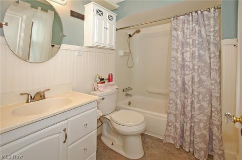 143 Pasadena Ave, Elyria, OH 44035 photo 8