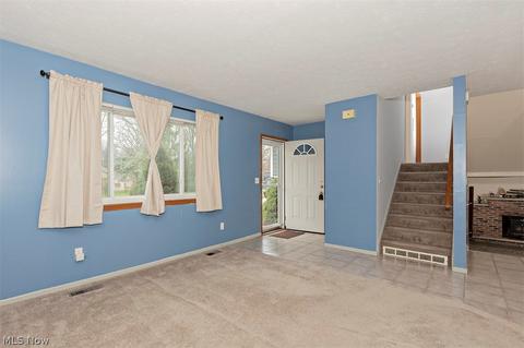 36919 Stevens Blvd, Willoughby, OH 44094 photo 6