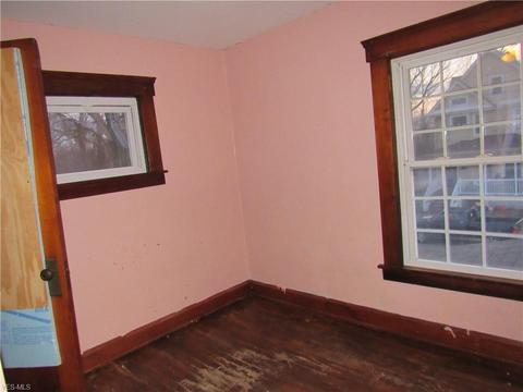 10 Phillips Ct, Elyria, OH 44035 photo 13