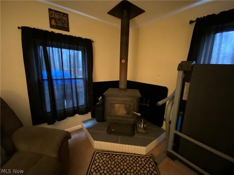 2048 Beach Dr, Akron, OH 44312 photo 7