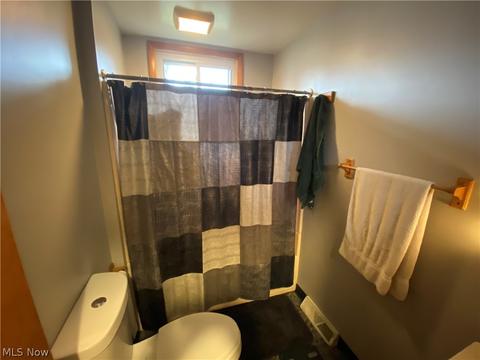 2048 Beach Dr, Akron, OH 44312 photo 12
