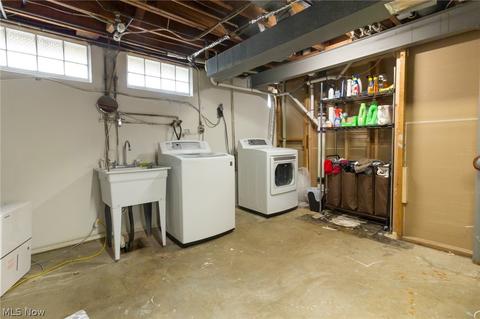 310 Lombardy, Berea, OH 44017 photo 24